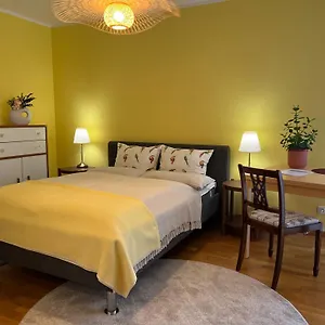 Kleiner Balkon In West Privatunterkunft München